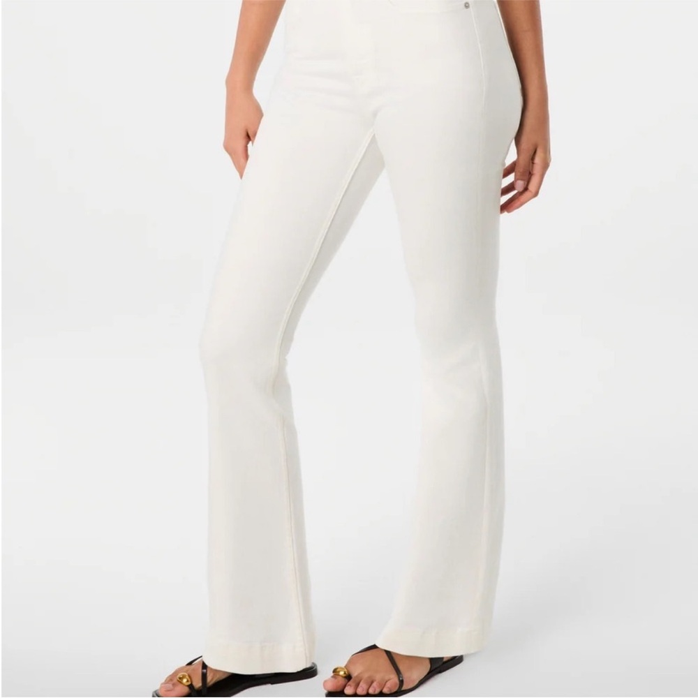 SPANX SPANXsculpt™ ReDefine
Flare Jeans Linen white size 6 - Picture 2 of 7